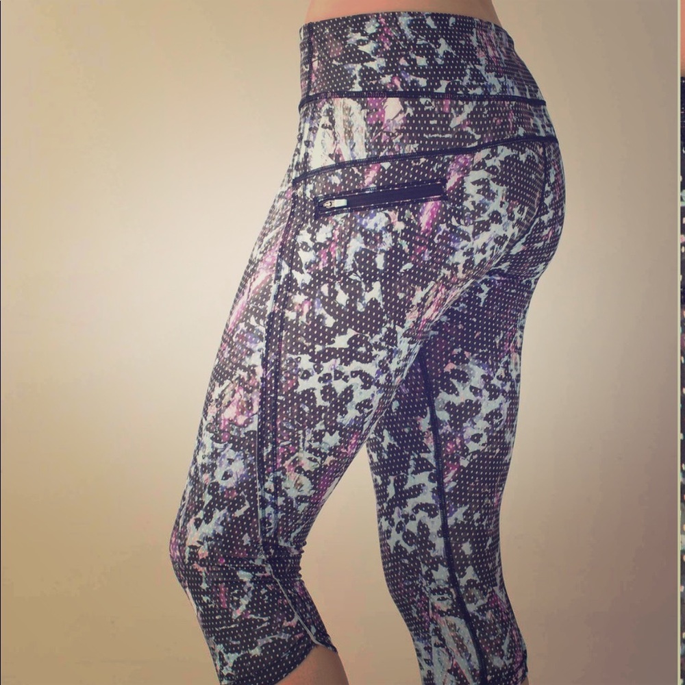 Lululemon Run Top Speed Crop *Full-On Luxtreme S6